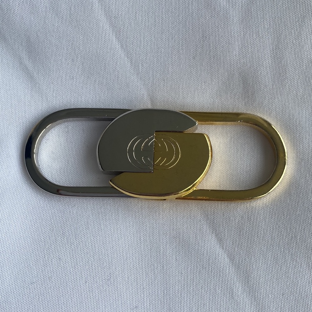 Gucci Interlocking Keychain - Picture 5 of 7